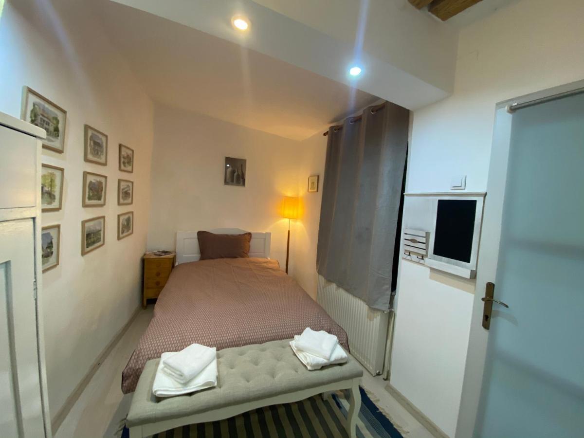 Lyric Studio Sibiu Exteriör bild